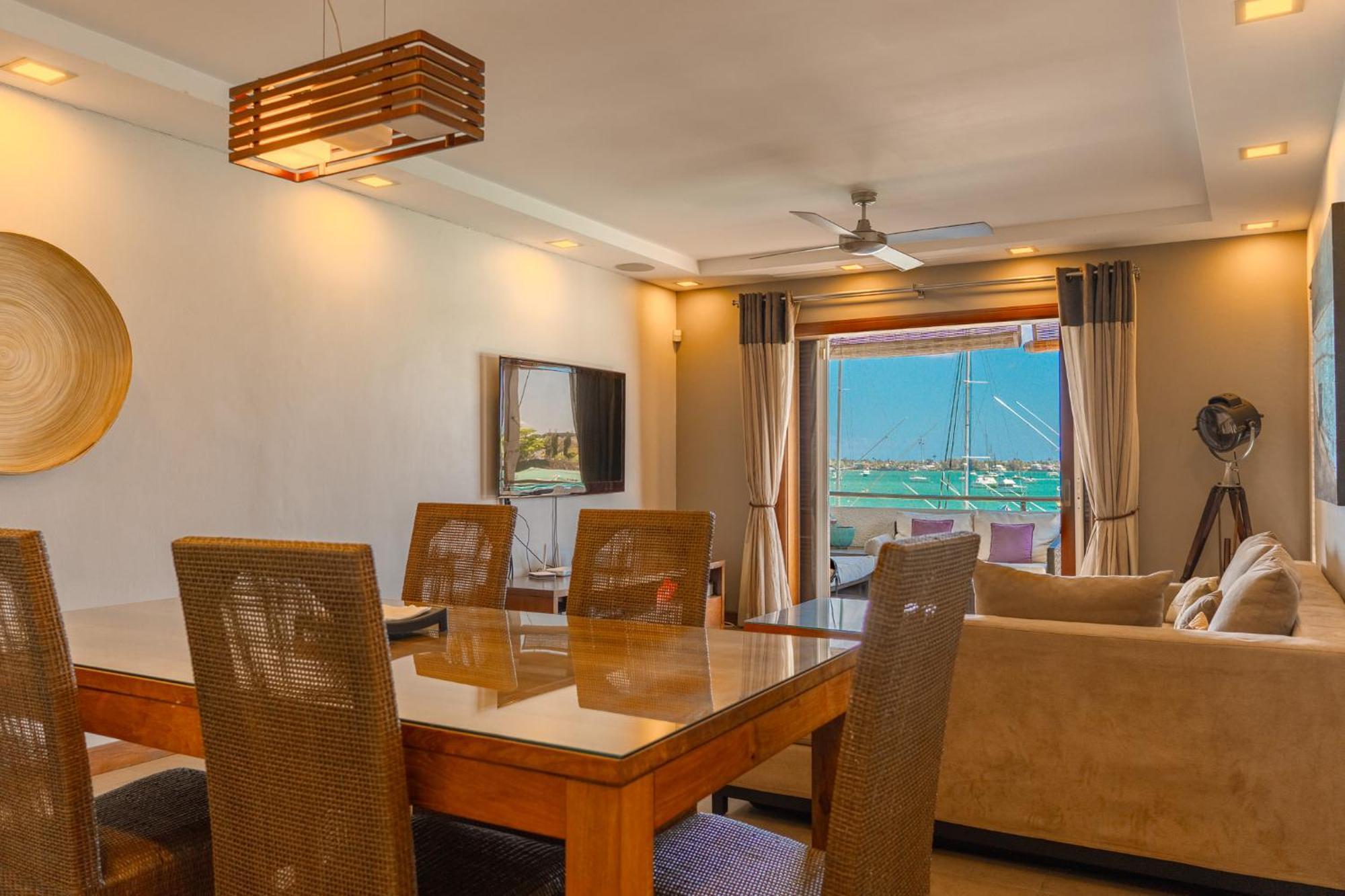 Beachfront Luxurious Stunning Sunset Boulevard Apartment, Гранд-Бэй Экстерьер фото
